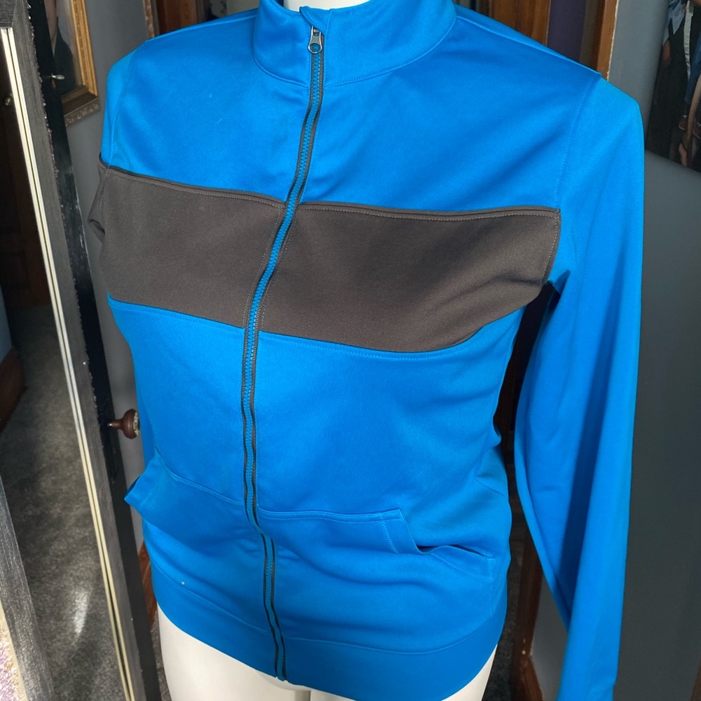 Sweeter - Picture 2 of 3